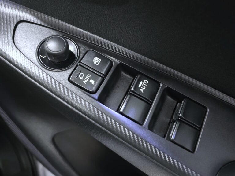 WhatsApp Image 2025-10-30 at 13.13